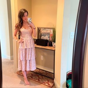 Lulus XS lilac dress. Great for shower, wedding, or night out!